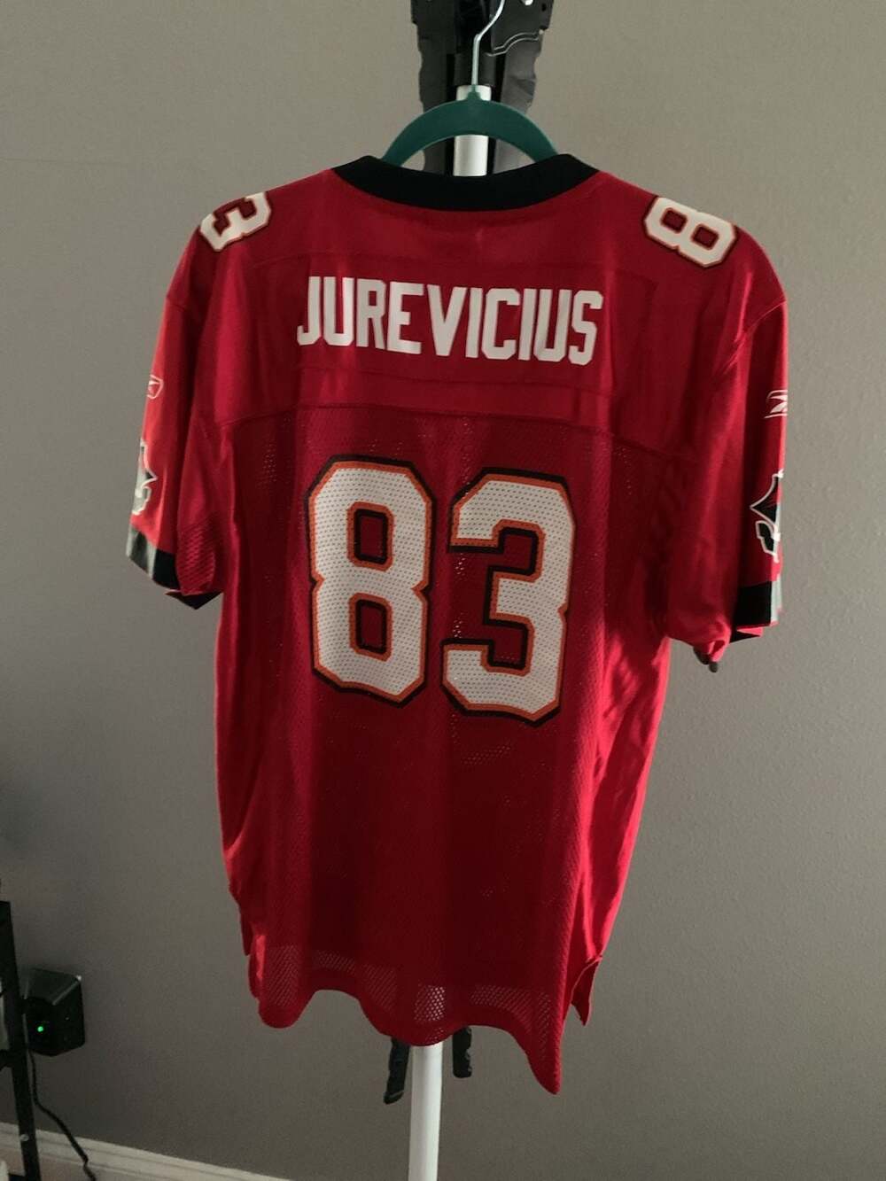 Reebok Tampa Bay Buccaneers Joe Jurevicius 83 NFL Jersey XL - Picture 10 of 11